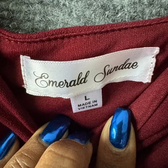 Emerald Sundae Dress Junior L Wine Ruched Spaghetti Strap Mini‎ Party Homecoming - Picture 3 of 13